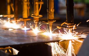 Can gold catch a safe-haven bid as US manufacturing sector continues to struggle