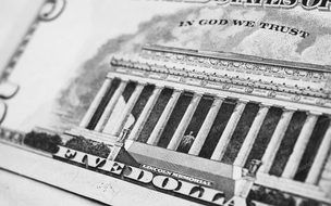 Gold Markets Stabilize as Investor Attention Shifts to Federal Reserve Policy