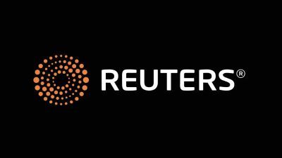 Dollar slides as Fed independence under threat from Trump teaser image