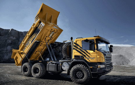 Agnico Eagle suspends Quebec pit mining, flags production hit teaser image