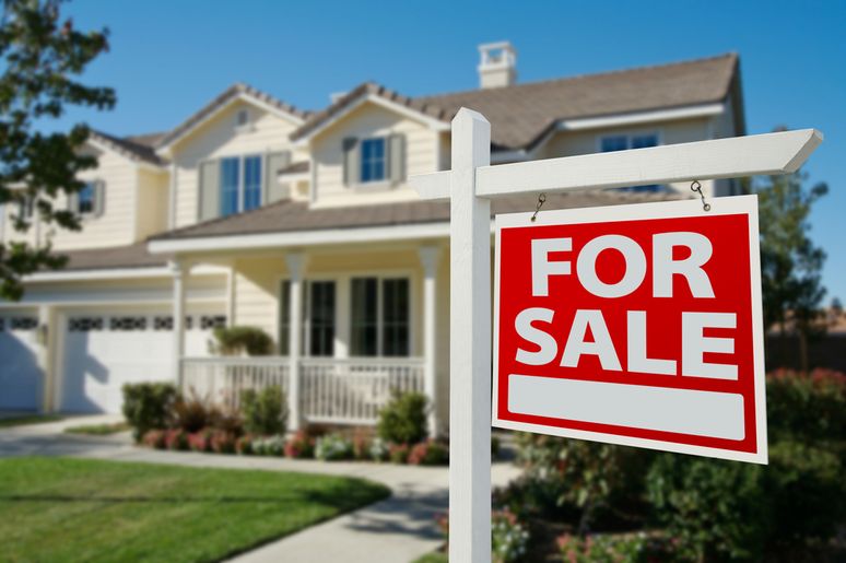 Gold price remains under pressure as U.S. new home sales fall 10.5% in July teaser image
