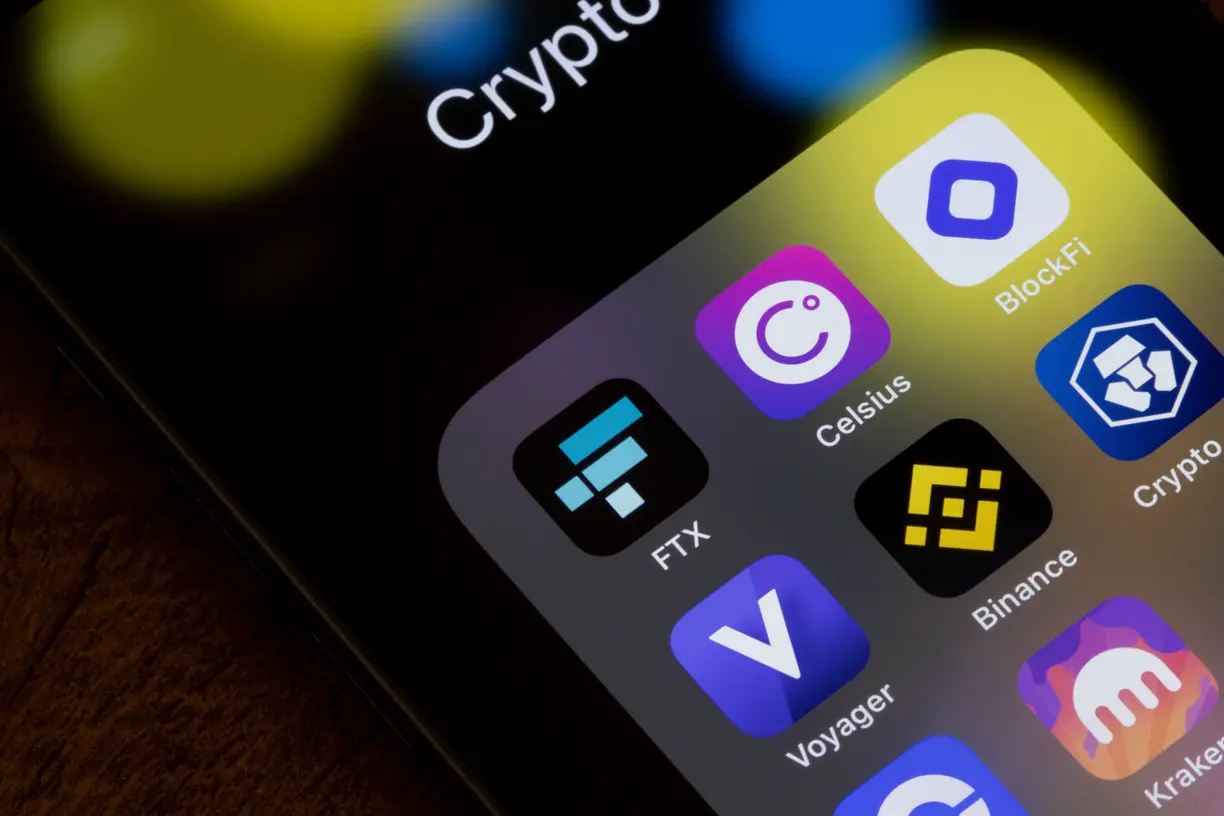 FTX chooses full creditor repayment over relaunch, Celsius reboots as a crypto miner teaser image
