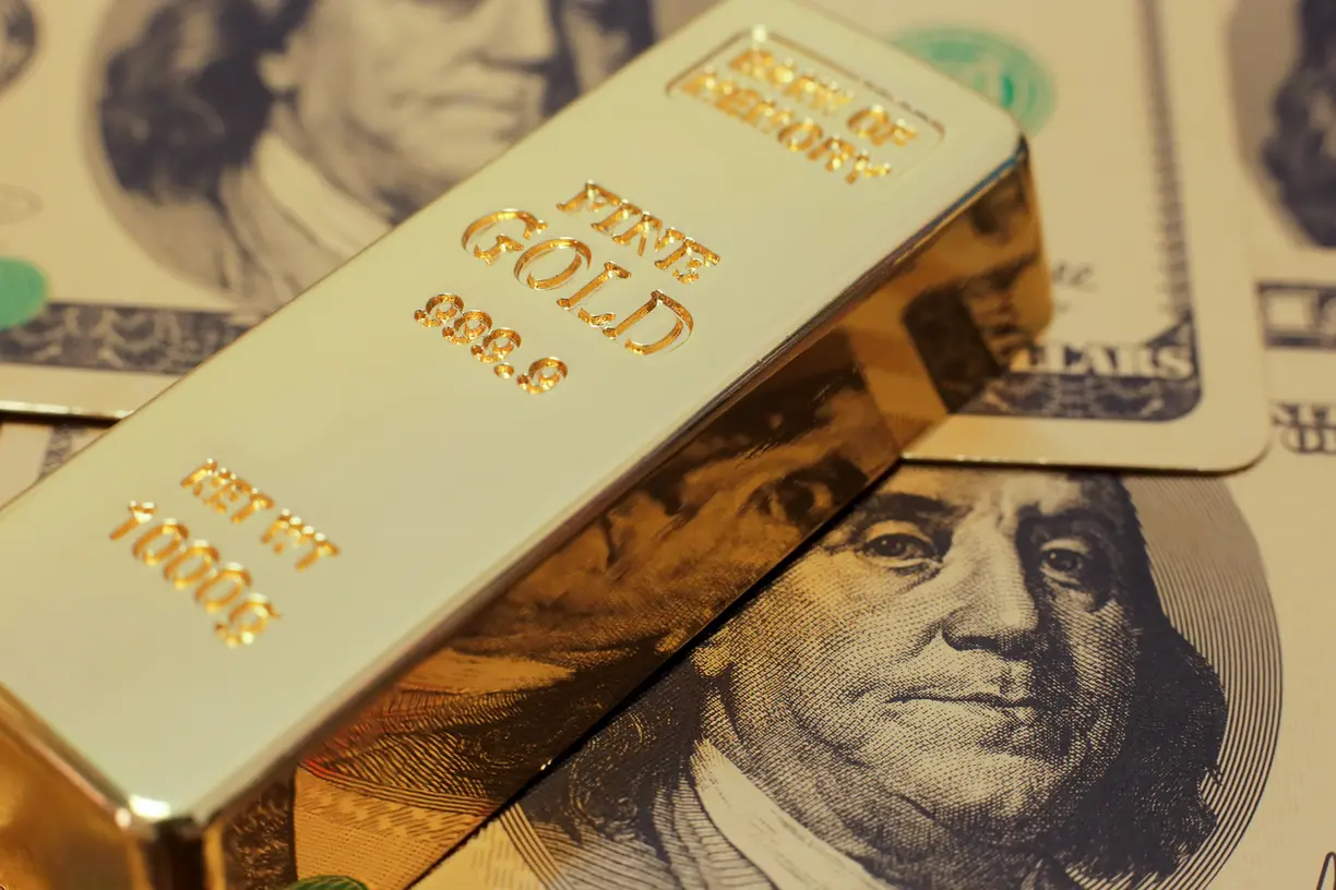 Gold is the cornerstone of stability as government debt rises out of control - abrdn’s Minter teaser image