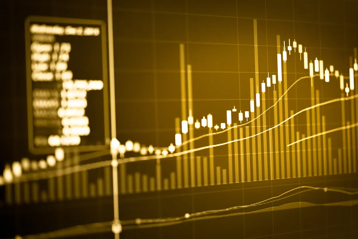 Gold prices struggling as S&P reports mixed activity in U.S. manufacturing and service sectors teaser image