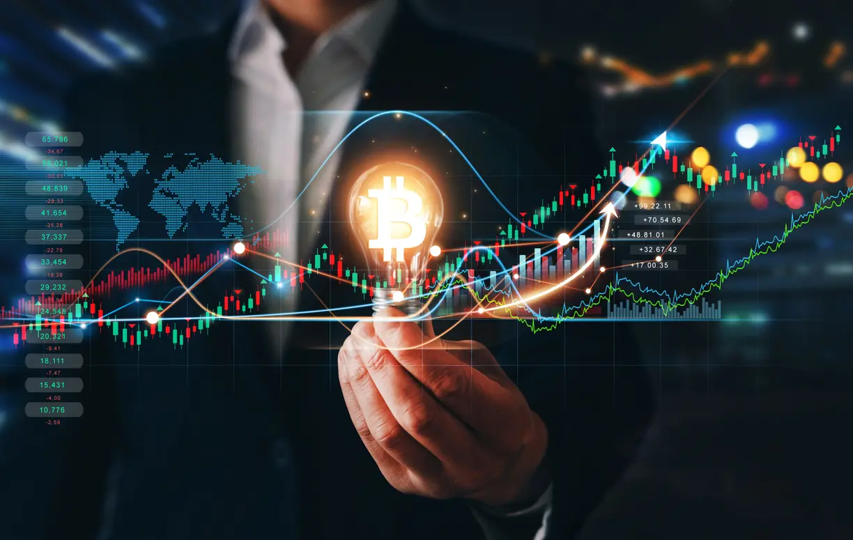 Bitcoin consolidates above $65k: rate cut hopes, ETF inflows fuel rally teaser image