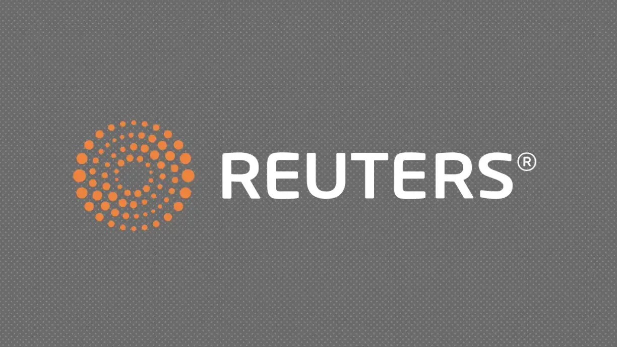 Gold falls 1% as US-EU deal boosts risk appetite ahead of Fed meeting teaser image