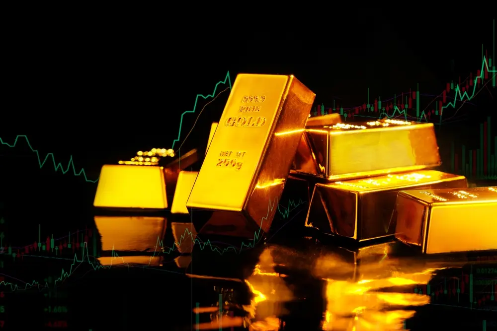 Gold eyes $3,800 but might need weak labor market data to get there teaser image