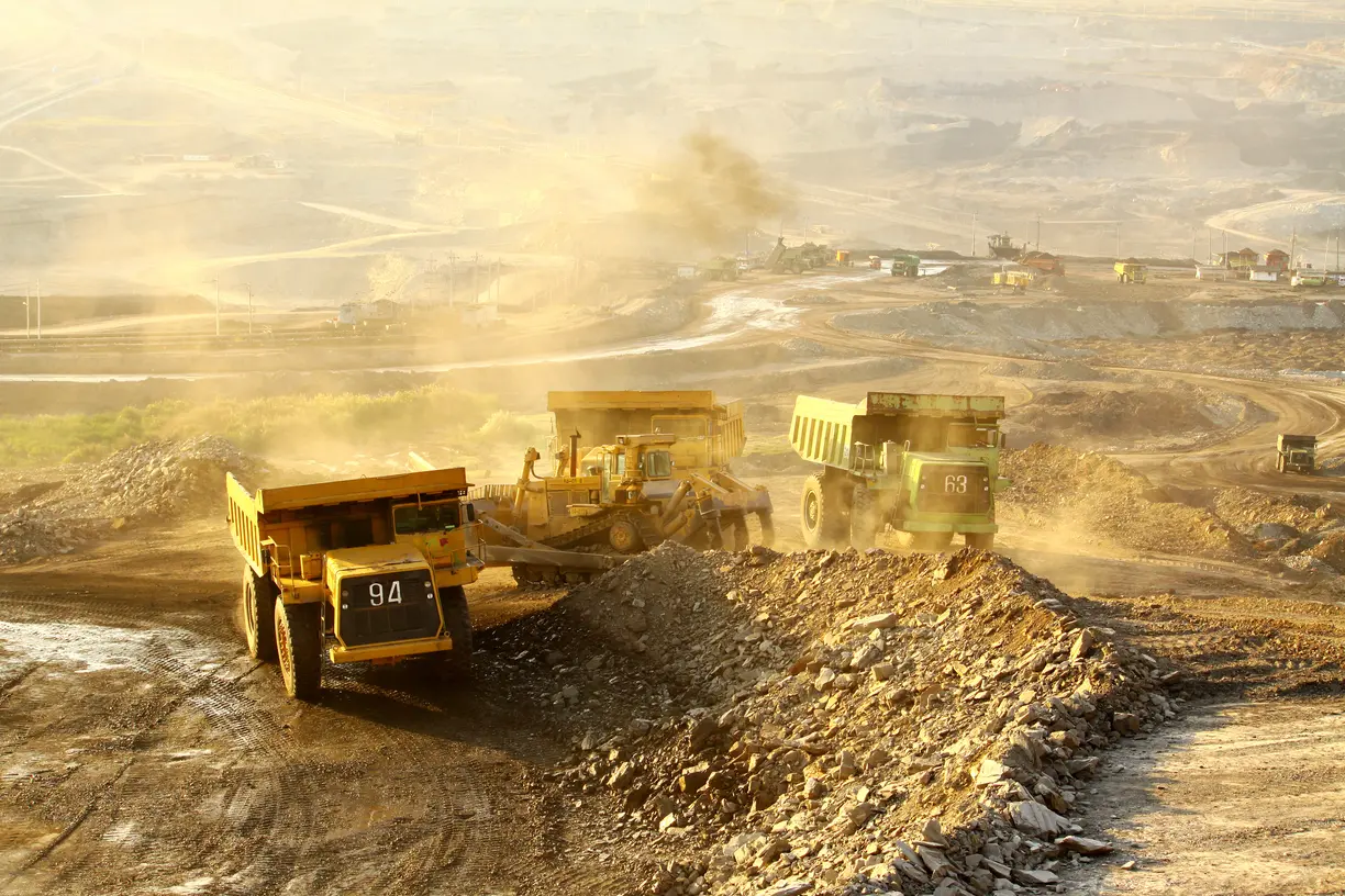 Rio Tinto ramps up Simandou stockpiles to 2 million tonnes for first shipment teaser image