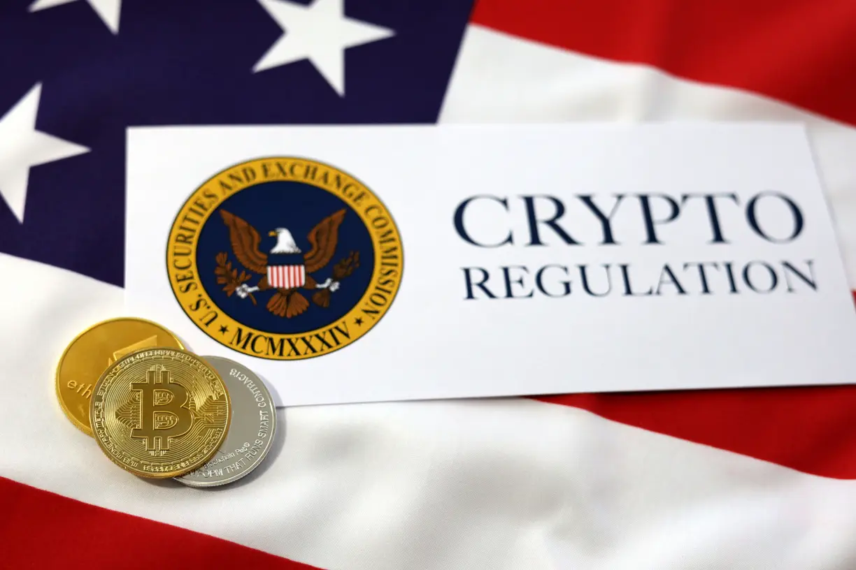 SEC vs. DeFi: new dealer rule sparks outrage from crypto community teaser image