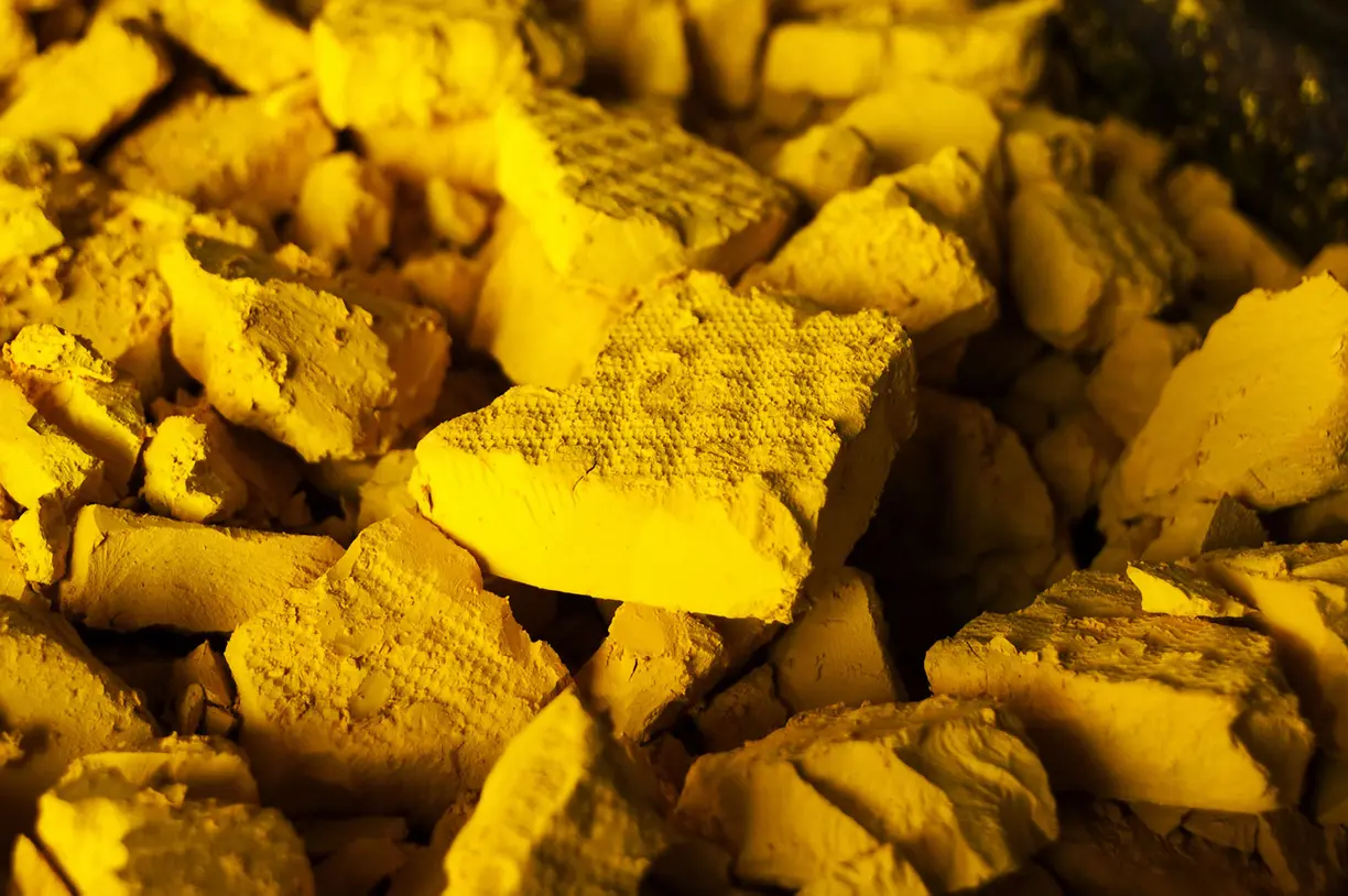 Supply risks fuel uranium’s flight to more than 16-year peak teaser image