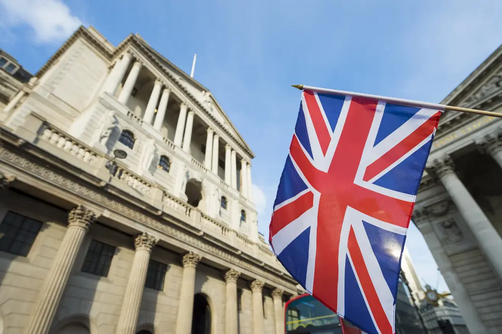 Gold prices holding near session highs against the British pound as BoE leaves interest rates unchanged teaser image