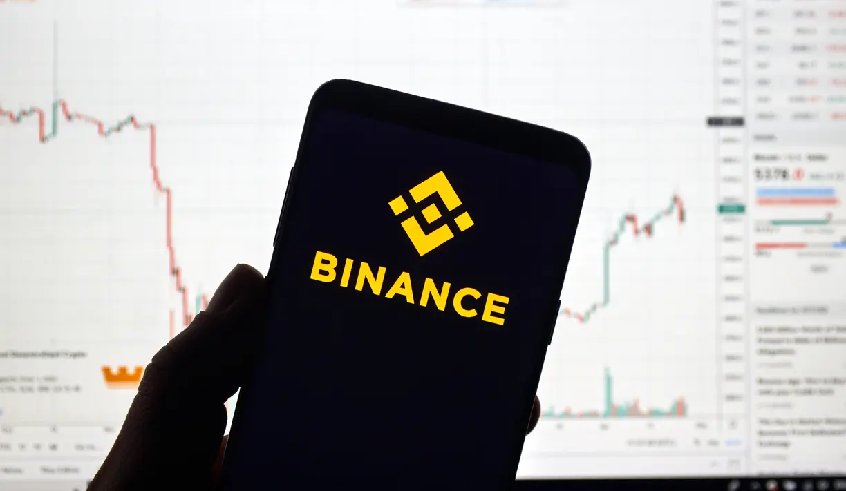 Binance sued by Canadian investors claiming securities law violations teaser image