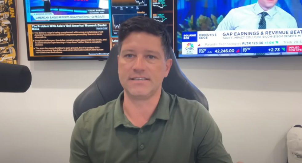 Gold/silver: My weekend strategy w/ headline whiplash in precious metals & equities - Metals Minute w/ Phil Streible teaser image