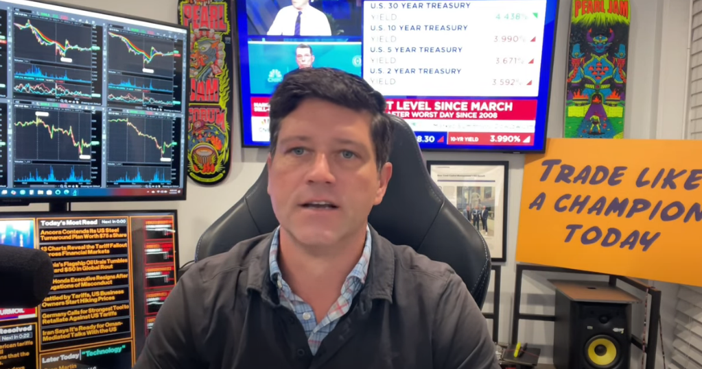 Gold/silver: key commodities go on sale! Chinese stimulus coming soon? - Metals Minute w/ Phil Streible teaser image