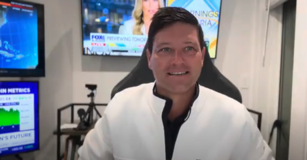 Gold/Silver: Precious metals recover overnight! Can it hold? Metals Minute w/ Phil Streible teaser image