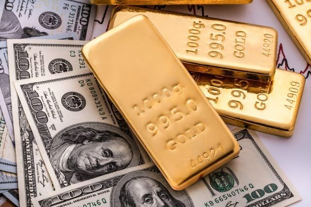 Gold powers sharply up on technical buying ahead of what may be a rocky 2 months for equities teaser image