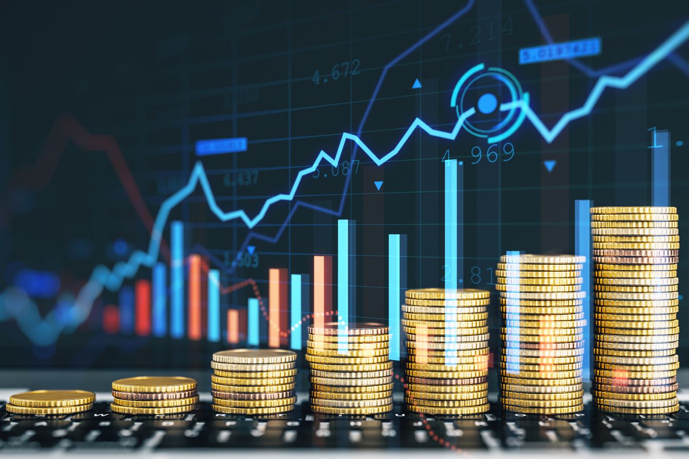 Stocks and precious metals soar, cryptos fall as Powell hints at September rate cut teaser image