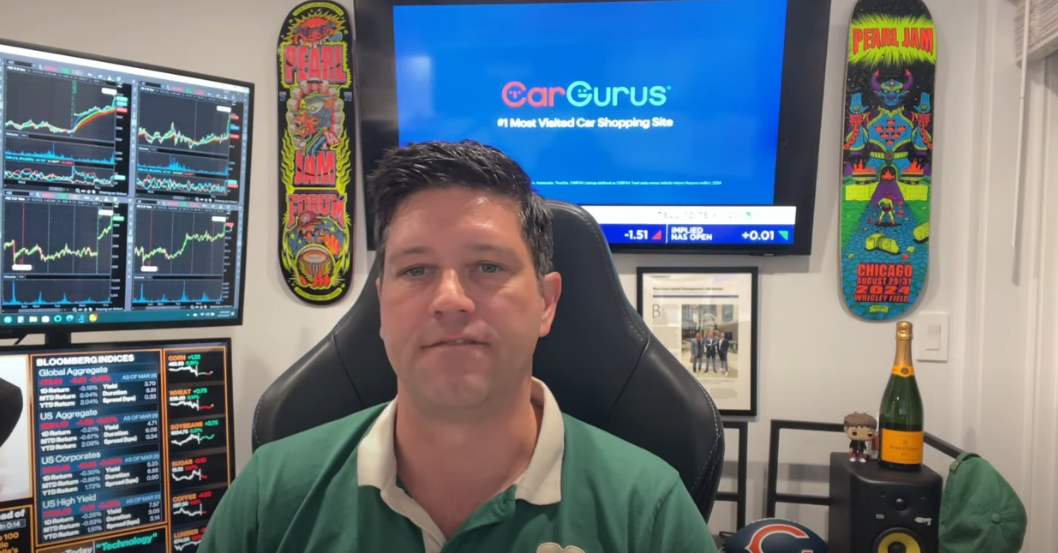 Gold/Silver: Revised price targets & ETF inflows drive prices to new record highs! -  Metals Minute w/ Phil Streible teaser image