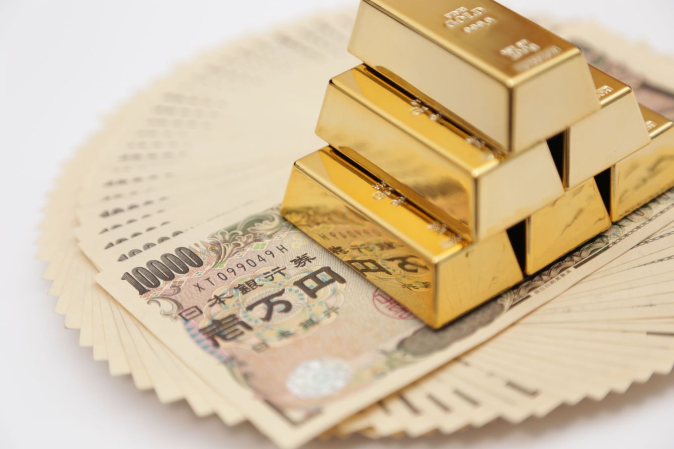 Yen-gold correlation is back, and rising JPY could boost gold prices as rates fall – CMC Markets’ Oldenburger teaser image